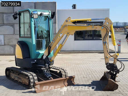 Mini excavators 2014 Yanmar VIO25-4 (8)