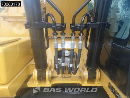 Escavadora de rastos 2025 Caterpillar 313 GC (27)