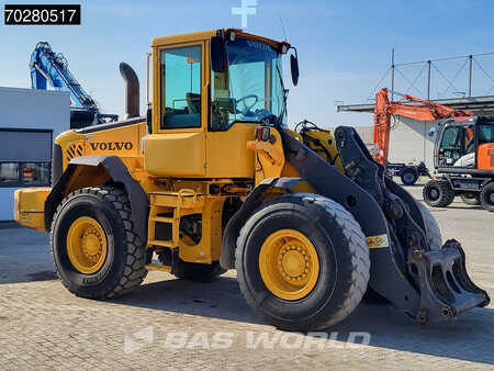 Radlader 2003 Volvo L90 E (10)
