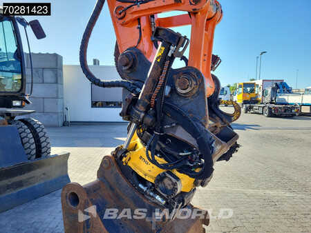 Koparki kołowe 2014 Hitachi ZX140W -5 OUTRIGGERS + BLADE (11)