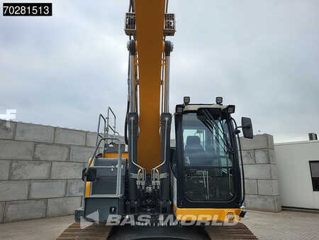 Hydraulic Excavators 2019 Liebherr R922 LC (20)