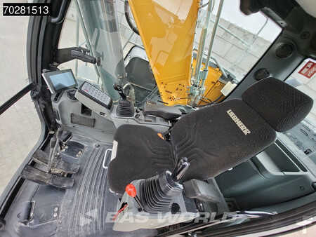 Hydraulic Excavators 2019 Liebherr R922 LC (30)