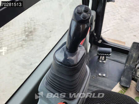 Hydraulic Excavators 2019 Liebherr R922 LC (35)