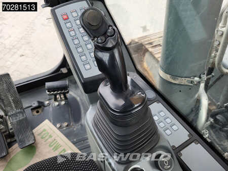Hydraulic Excavators 2019 Liebherr R922 LC (36)