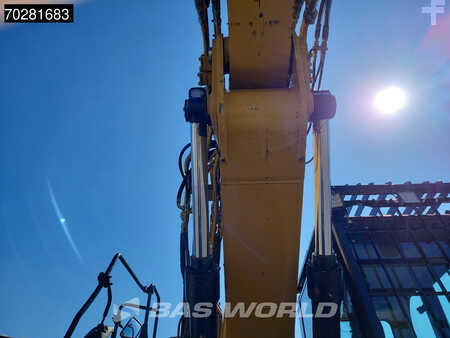 Koparki gąsienicowe 2018 Caterpillar 325 F L 3 BUCKETS (13)