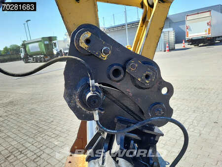 Koparki gąsienicowe 2018 Caterpillar 325 F L 3 BUCKETS (15)