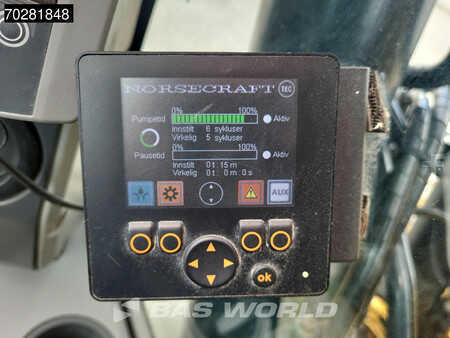 Caterpillar 326 F L