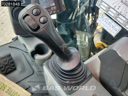 Caterpillar 326 F L