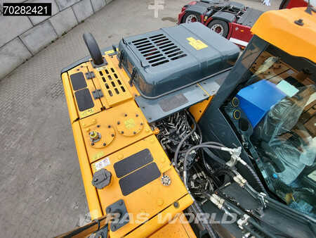 Telakaivinkoneet  2025 Hyundai HX130 N A/C (16)