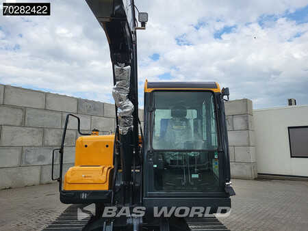 Minikaivinkoneet 2024 Hyundai HX80 N A/C - NEW UNUSED (8)