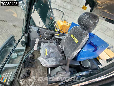 Minikaivinkoneet 2024 Hyundai HX80 N A/C - NEW UNUSED (29)