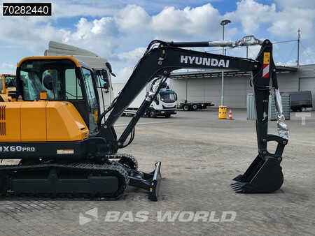 Minikaivinkoneet 2024 Hyundai HX60 PRON A/C (8)