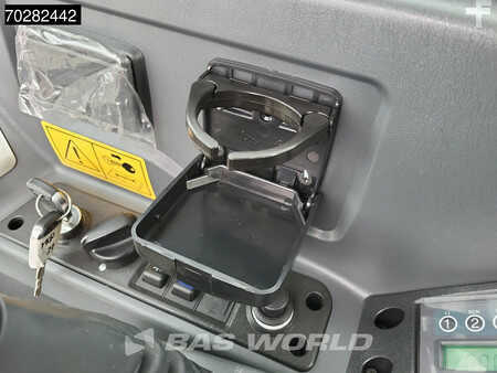 Minikaivinkoneet 2024 Hyundai HX60 PRON A/C (32)