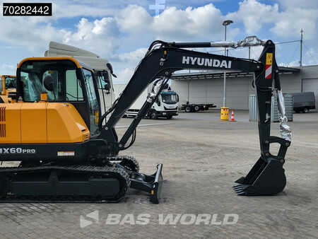 Minikaivinkoneet 2024 Hyundai HX60 PRON A/C (8)