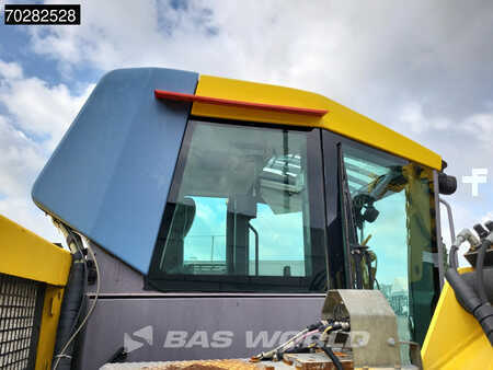 Wiertnice studzienne 2007 Atlas Copco ROC F9-CR (32)