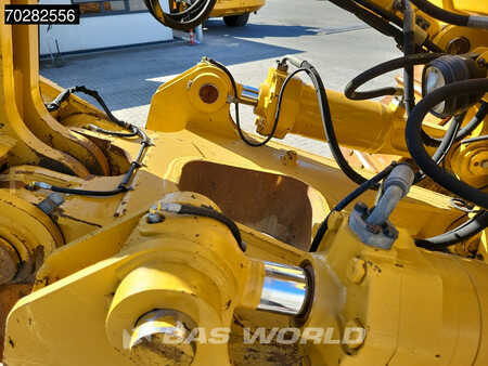 Telaketjupuskutraktorit 2015 Caterpillar D8 T CE CERTIFIED - D8T (16)