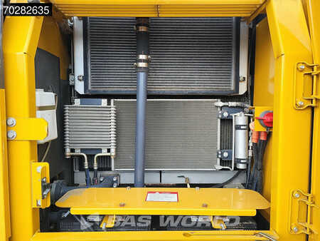 Beltegraver 2019 XCMG XE210 E XE210 OIL QUICK (20)