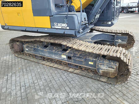 Beltegraver 2019 XCMG XE210 E XE210 OIL QUICK (23)