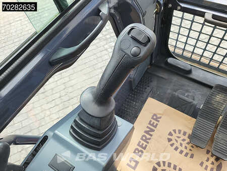 Beltegraver 2019 XCMG XE210 E XE210 OIL QUICK (28)