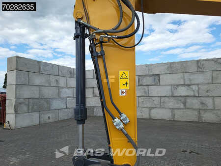 Beltegraver 2019 XCMG XE210 E XE210 OIL QUICK (8)