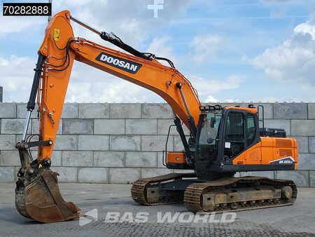 Excavadoras de cadenas 2022 Doosan DX225 LC-7 4 BUCKETS (2)