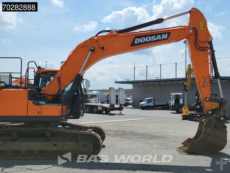 Excavadoras de cadenas 2022 Doosan DX225 LC-7 4 BUCKETS (8)