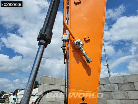Excavadoras de cadenas 2022 Doosan DX225 LC-7 4 BUCKETS (9)