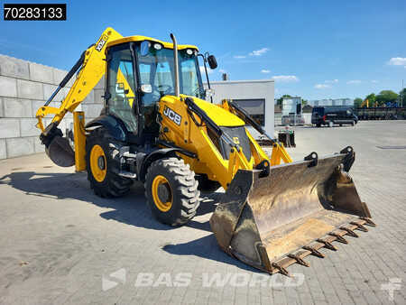 Rigid Backhoe Loader 2019 JCB 3CX TELESCOPIC STICK - 3 BUCKETS (20)