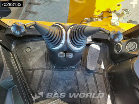 Rigid Backhoe Loader 2019 JCB 3CX TELESCOPIC STICK - 3 BUCKETS (29)