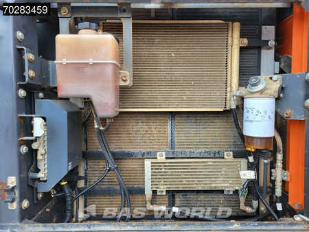 Hydraulic Excavators 2019 Doosan DX255 LC-5 (26)