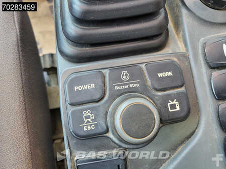 Hydraulic Excavators 2019 Doosan DX255 LC-5 (30)