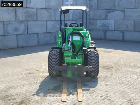 Radlader 2022 Avant M860i ATTACHMENTS INCLUDED (12)