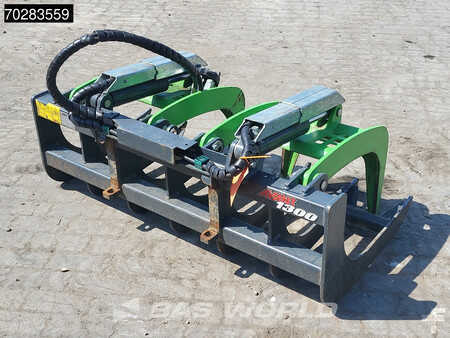 Radlader 2022 Avant M860i ATTACHMENTS INCLUDED (26)