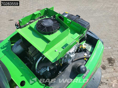 Radlader 2022 Avant M860i ATTACHMENTS INCLUDED (40)