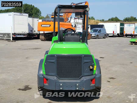 Radlader 2022 Avant M860i ATTACHMENTS INCLUDED (9)