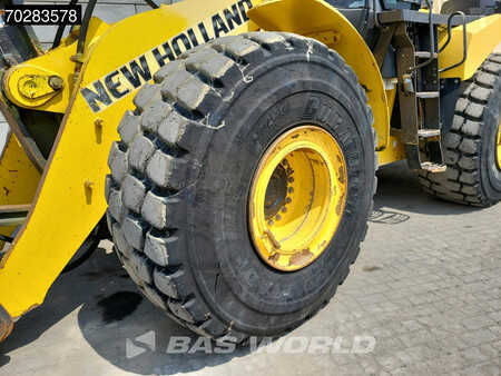 Radlader 2008 New Holland Construction W270 (24)
