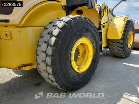 Radlader 2008 New Holland Construction W270 (26)