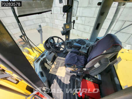 Radlader 2008 New Holland Construction W270 (29)