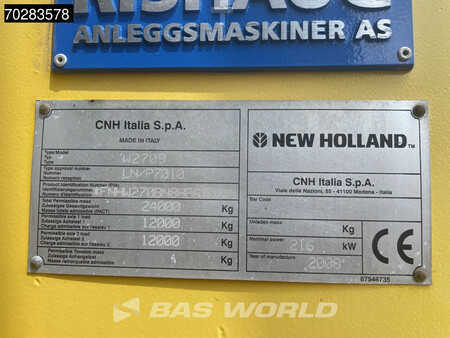 Radlader 2008 New Holland Construction W270 (36)
