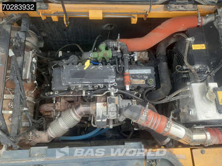Escavatori cingolati 2017 Hyundai HX380 L (18)
