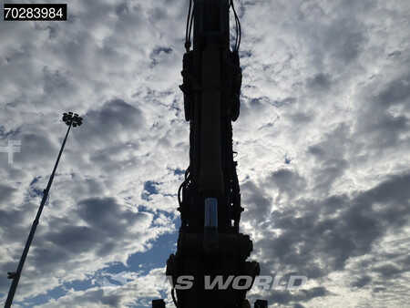 Kettenbagger 2015 Volvo EC300 E L OILQUICK - LEICA (14)