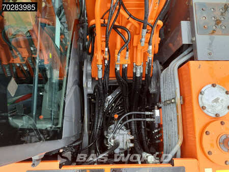 Mobilbagger 2010 Hitachi ZX140W -3 OUTRIGGERS - ROTOTILT (24)