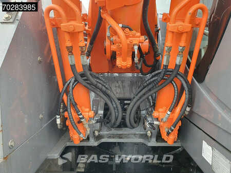 Mobilbagger 2010 Hitachi ZX140W -3 OUTRIGGERS - ROTOTILT (28)