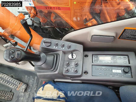 Mobilbagger 2010 Hitachi ZX140W -3 OUTRIGGERS - ROTOTILT (38)