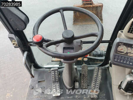 Mobilbagger 2010 Hitachi ZX140W -3 OUTRIGGERS - ROTOTILT (39)