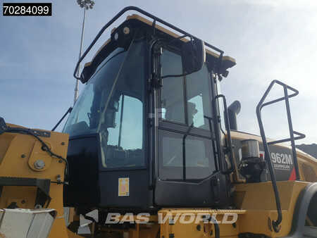 Chargeuse sur pneus 2019 Caterpillar 962 M GERMAN MACHINE (15)