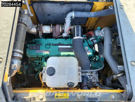 Kettenbagger 2015 Volvo EC300 E L (17)
