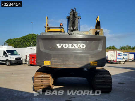 Kettenbagger 2015 Volvo EC300 E L (3)