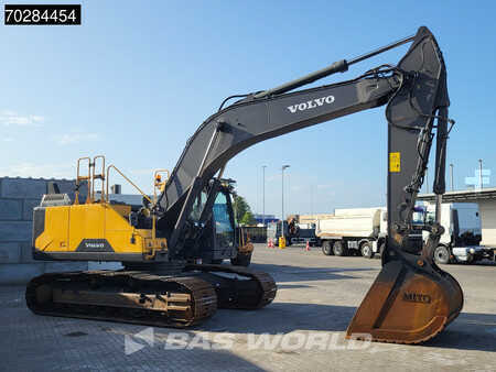 Kettenbagger 2015 Volvo EC300 E L (6)