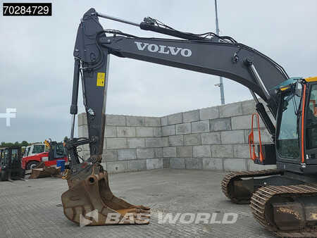 Korečková rýpadla 2020 Volvo EC200 E L (9)